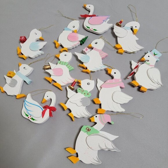 18 Vintage Wooden Hand Painted Goose Geese Silhouette Christmas Ornaments Taiwan - Picture 7 of 11
